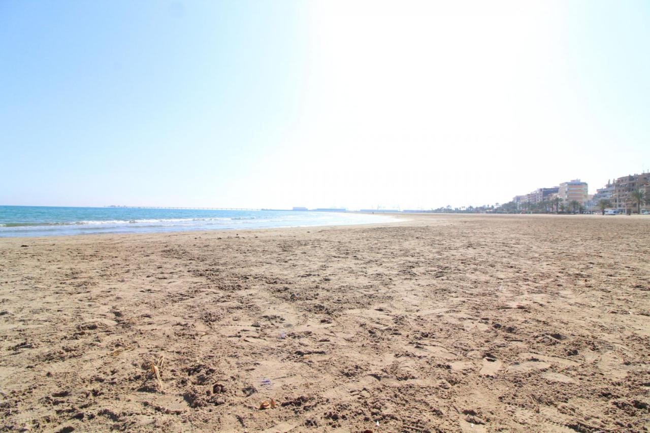 Global Properties, Planta baja en apartamento en Sagunto Exterior foto