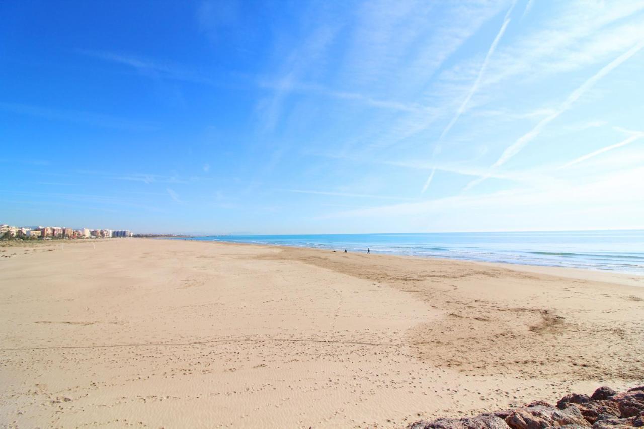Global Properties, Planta baja en apartamento en Sagunto Exterior foto